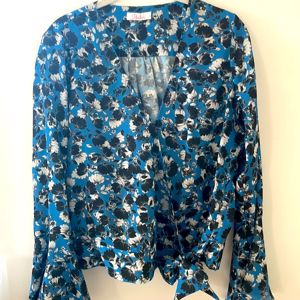 Parker. Size M.  Wrap Top with hip tie